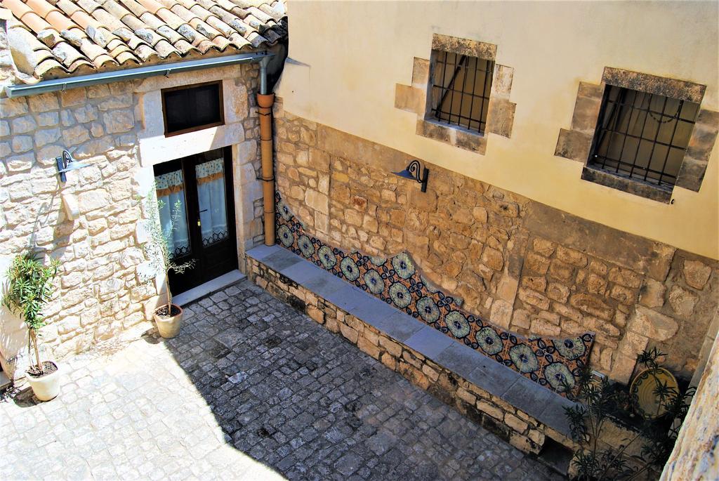 Historic Modica Villa Eksteriør bilde